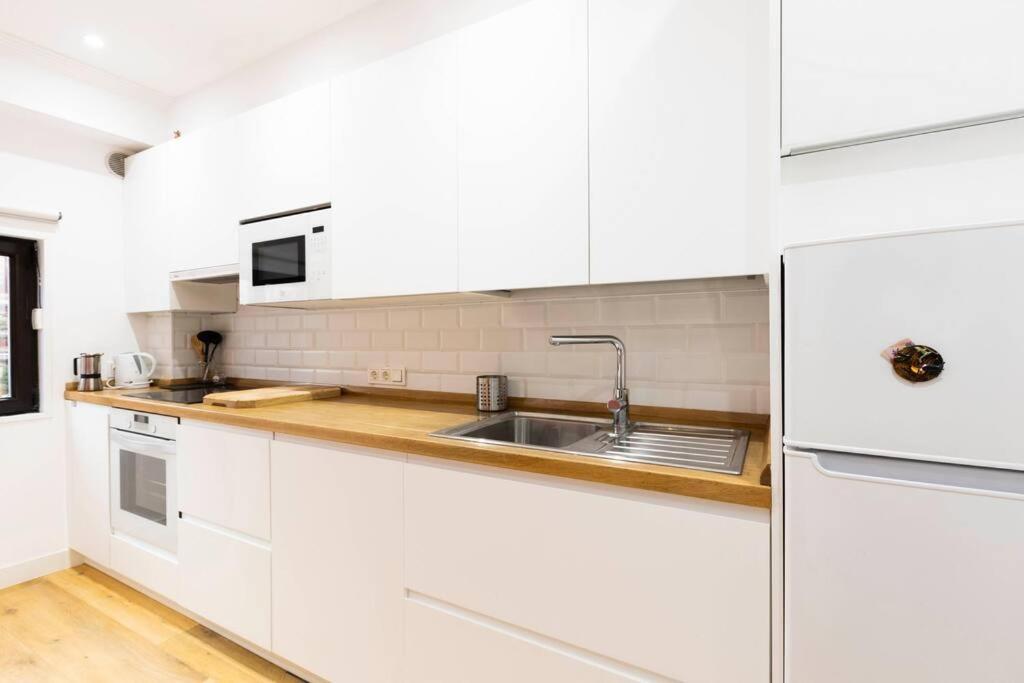 Ferienwohnung Sorgin-Etxe. Basquenjoy Hondarribia Exterior foto